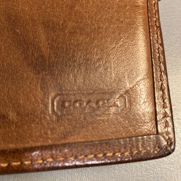 Vintage Coach Brown Bi-fold Leather Wallet Tab & Loop Closure - Picture 8 of 8